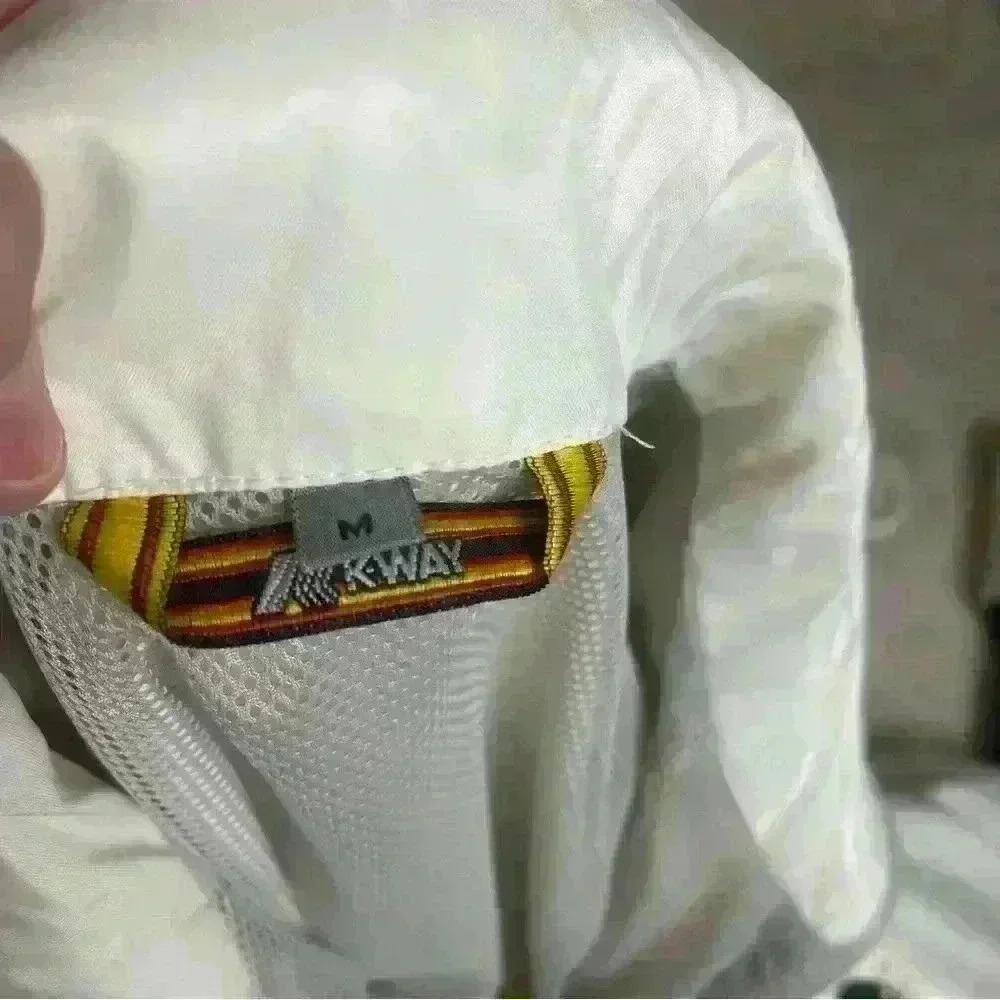 KWAY Jacket - Picture 2 of 4